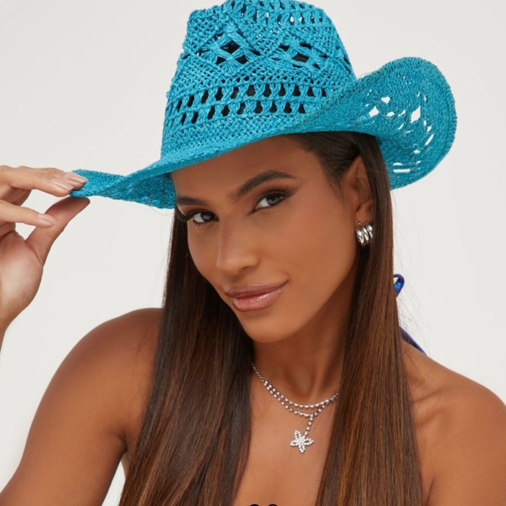Cut out detailed western cowboy hat